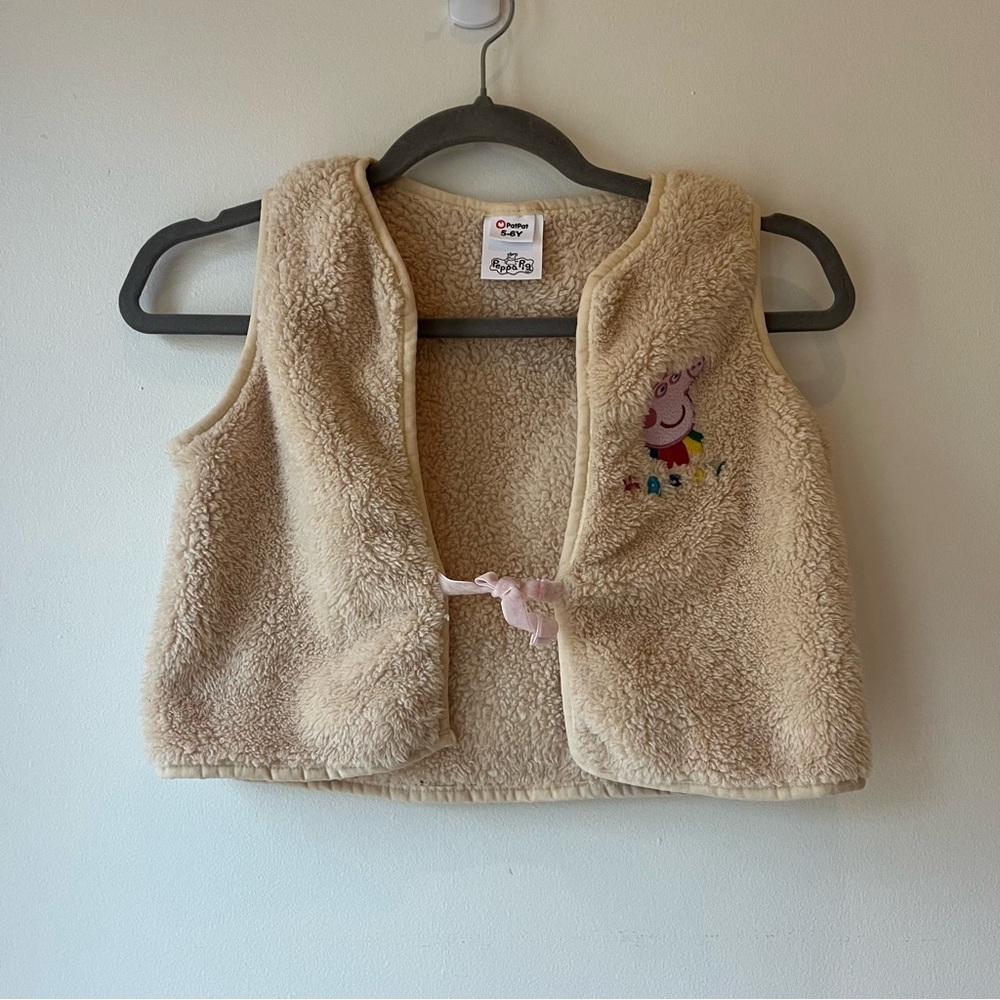 🌼 5/$20 PatPat Peppa Pig Sherpa Fleece Vest Kids 5-6Y Cream Beige Teddy